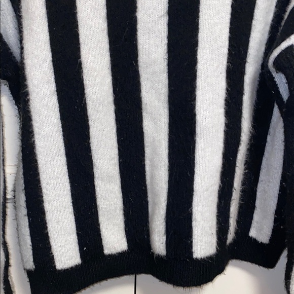 Mango Casual XS Black White Striped Turtleneck Sweater - Picture 5 of 11
